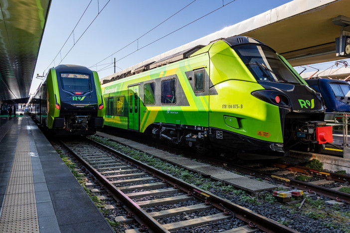 Vertenza mobilità, il PD si unisce a sindacati e associazioni: “Fondi insufficienti e troppi disservizi, il trasporto in Piemonte è in emergenza” Vertenza mobilità, il PD si unisce a sindacati e associazioni: “Fondi insufficienti e troppi disservizi, il trasporto in Piemonte è in emergenza”