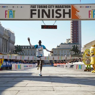 FIAT Torino City Marathon 2025: domina il Kenya nella corsa cittadina