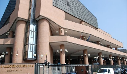 Giovani promesse del pattinaggio morirono in un incidente stradale, condannata a 2 anni la mamma che era alla guida