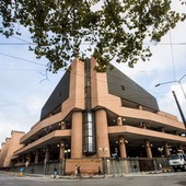 L'esterno del Palazzo di Giustizia di Torino