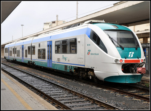 Ferrovie in Piemonte: treni sicuri, ma bocciata la qualità del servizio per i pendolari