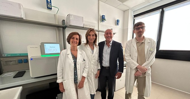 Tumore all'ovaio: alle Molinette il test genetico. La diagnosi molecolare entra nell'ospedale pubblico Tumore all'ovaio: alle Molinette il test genetico. La diagnosi molecolare entra nell'ospedale pubblico