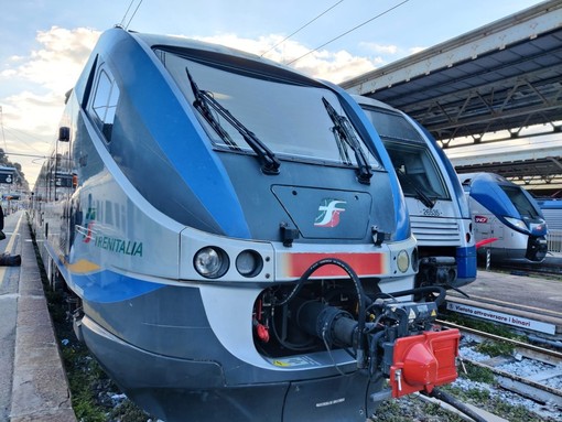 Disagi sulla Sfm1 Rivarolo-Chieri: treni cancellati e bus sostitutivi in ritardo