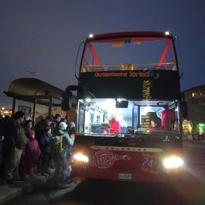 Grande partecipazione al tour gratuito