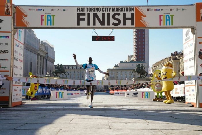 FIAT Torino City Marathon 2025: domina il Kenya nella corsa cittadina