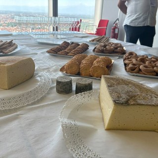 Toma di Lanzo, la mostra compie 30 anni e diventa nazionale Toma di Lanzo, la mostra compie 30 anni e diventa nazionale
