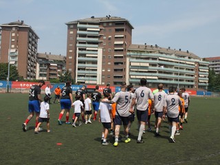 Calcio e solidarietà sono scesi insieme in campo