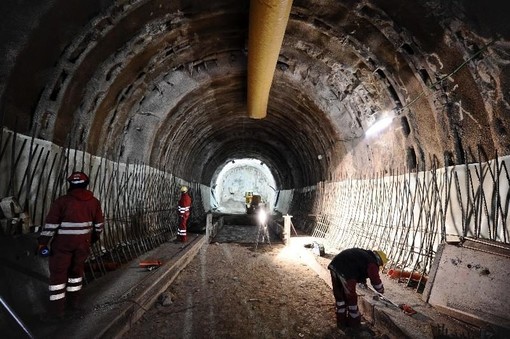 Torino-Lione, un miliardo di euro per i lavori del tunnel di base (lato italiano). Cgil: &quot;Bene, ora legalità e sicurezza nel cantiere&quot;