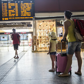 A Torino boom di turismo ad agosto, ma chi visita "boccia" i trasporti