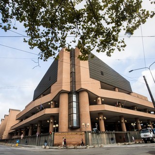 L'esterno del Palazzo di Giustizia di Torino L'esterno del Palazzo di Giustizia di Torino