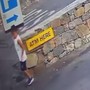 Un fotogramma dell'ultimo video in cui compare il bambino