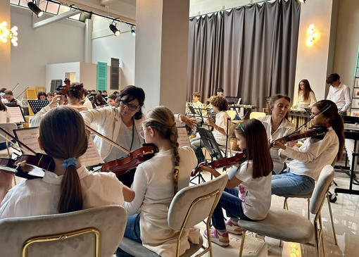 Nasce a Torino Barriera Beat: da Estemporanea l'orchestra che trasforma le differenze in armonia