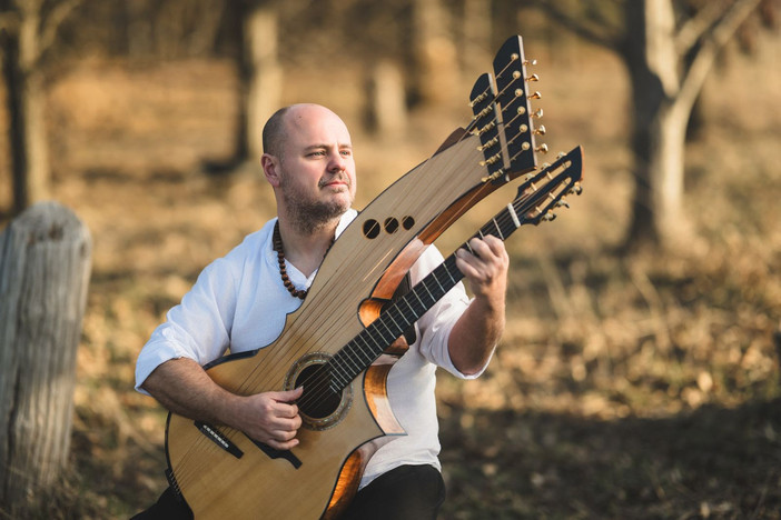 Andy McKee il maestro del fingerstyle in concerto al FolkClub