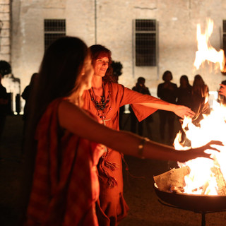 Samonios, la vera storia di Halloween ai Musei Reali: l’accensione del fuoco propiziatorio nei Giardini