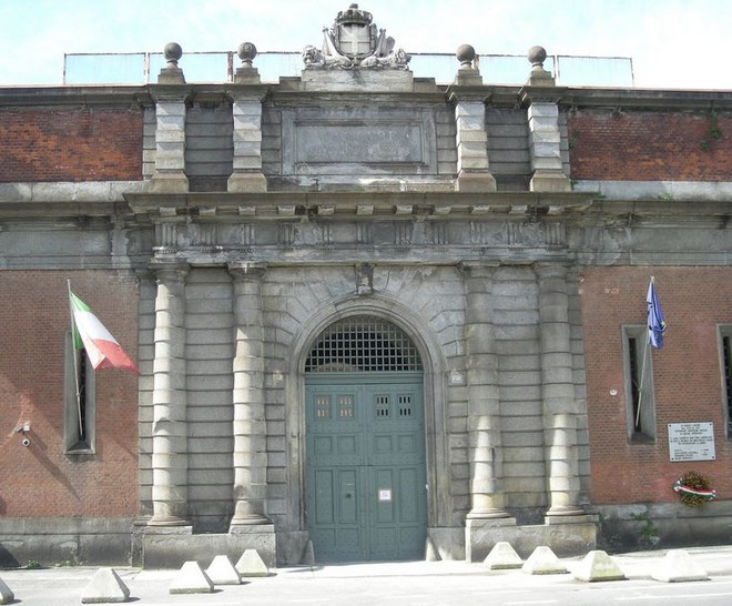 Un Soglia d'inciampo alle Carceri Le Nuove per ricordare tutti gli imprigionati deportati nei Lager nazisti