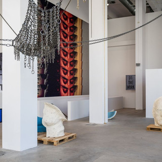 Alla Fondazione Merz, la guerra mostrata dallo sguardo di 20 artiste: tra loro anche tre donne palestinesi Alla Fondazione Merz, la guerra mostrata dallo sguardo di 20 artiste: tra loro anche tre donne palestinesi