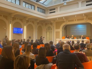 L’incontro, promosso da Fondazione Sviluppo e Crescita Crt, Upskill 4.0 e UniCredit in collaborazione con Ascom L’incontro, promosso da Fondazione Sviluppo e Crescita Crt, Upskill 4.0 e UniCredit in collaborazione con Ascom