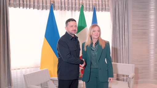 Meloni vede Zelensky, incontro al vertice Nato di Ankara Meloni vede Zelensky, incontro al vertice Nato di Ankara