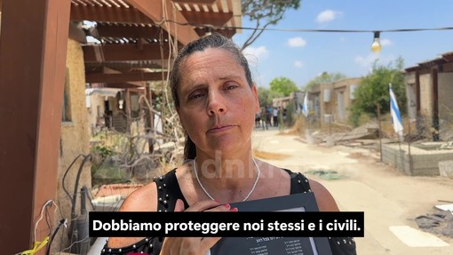 Il 7 ottobre raccontato da una sopravvissuta: "Massacro casa per casa, spero di tornare a vivere qui in pace"