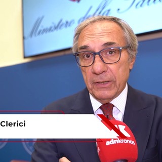 Salute, Clerici (Amcli): "In 45-90 minuti identifichiamo microrganismi e resistenze agli antibiotici"