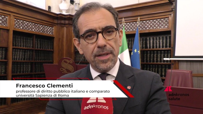 Clementi (Sapienza Università di Roma): "Libro su titolo V una proposta per rilanciare dialogo tra Stato e Regioni"