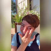 Benedetta Rossi in lacrime nel primo video dopo l'adozione: "Siamo nel pieno del turbine delle emozioni"