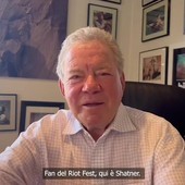 William Shatner, l'annuncio del capitano Kirk a 95 anni: "Debutterò nell'heavy metal" William Shatner, l'annuncio del capitano Kirk a 95 anni: "Debutterò nell'heavy metal"