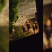Sofia, neonazisti bulgari contro adolescenti ebrei italiani: braccia tese e urla "Sieg Heil"
