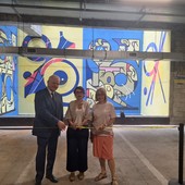 Piazza Valdo Fusi diventa galleria d’arte: colori e graffiti nel parcheggio sotterraneo