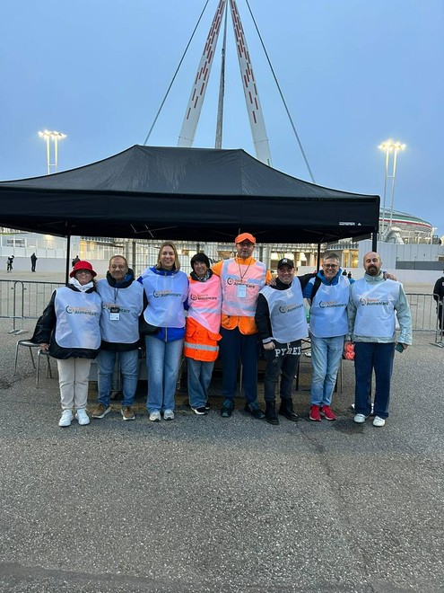 Banco Alimentare e Juventus: donata quasi una tonnellata e mezza di cibo all'Allianz Stadium Banco Alimentare e Juventus: donata quasi una tonnellata e mezza di cibo all'Allianz Stadium