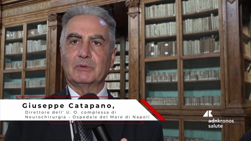 Innovazione, neurochirurgo Catapano: "L'intelligenza artificiale cambia cure e rapporto con i pazienti" Innovazione, neurochirurgo Catapano: "L'intelligenza artificiale cambia cure e rapporto con i pazienti"