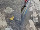 Buche nel centro di Torino. Firrao: &quot;Seppellito anche sacchetto di plastica sotto l'asfalto&quot;
