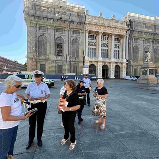 Vigili anti truffe nelle vie di Torino Vigili anti truffe nelle vie di Torino