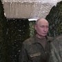 Putin e l'incontro in prima linea con i generali, uno show girato in studio? Putin e l'incontro in prima linea con i generali, uno show girato in studio?