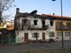Rifugio per tossici e sbandati, la casa-rudere di via Aosta: ora è stata bonificata