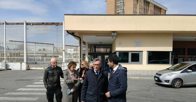 La visita di alcuni esponenti del Pd al carcere di Torino
