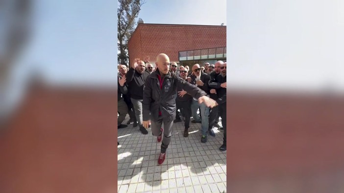 Spagna, il raduno dei calvi con barba è da Guinness dei primati Spagna, il raduno dei calvi con barba è da Guinness dei primati