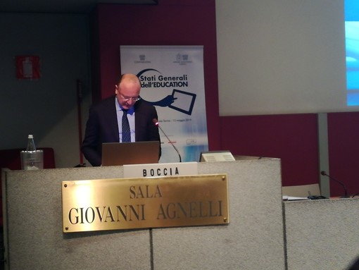 Stati Generali Education, Boccia: &quot;Rilanciare da Torino la seconda manifattura europea&quot;