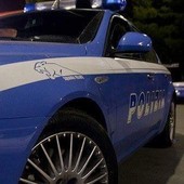 Prendeva di mira le auto in sosta: 44enne arrestato dalla Polizia