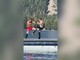 Mark Zuckerberg sfida il campione di arti marziali in mezzo a un lago, il video del combattimento Mark Zuckerberg sfida il campione di arti marziali in mezzo a un lago, il video del combattimento