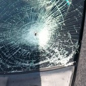 Nichelino, vandali e incivili prendono di mira le auto parcheggiate Nichelino, vandali e incivili prendono di mira le auto parcheggiate