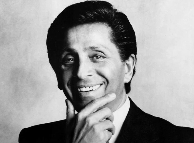 Addio a Valentino, l'ultimo imperatore della moda