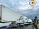 Vigili del fuoco in azione sull'autostrada A32