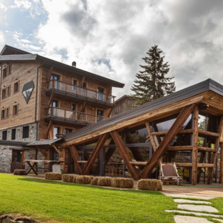 Neve e fascino alpino: le più belle località sciistiche del Piemonte