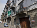 Blitz anti-droga nel condominio d’Aurora covo di spaccio e irregolari: due arresti Blitz anti-droga nel condominio d’Aurora covo di spaccio e irregolari: due arresti