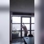 Tornado in Francia: il video della furia del vento a 100 km/h su una casa Tornado in Francia: il video della furia del vento a 100 km/h su una casa