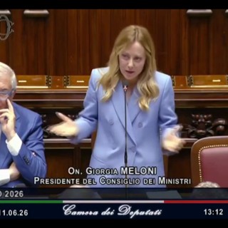 "Ho indossato ginocchiere? Non accettate premier donna", la risposta di Meloni al M5S Silvestri