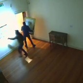Quadri di Cezanne, Renoir e Matisse rubati a Parma, il video dei ladri in azione