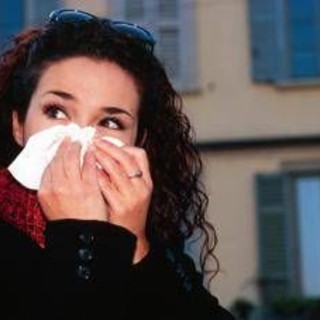 Raffreddore che non passa, cosa fare: esperto svela le cause dei sintomi infiniti Raffreddore che non passa, cosa fare: esperto svela le cause dei sintomi infiniti