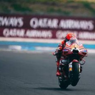 MotoGp, Marquez in pole in Ungheria. Seconda fila per gli italiani